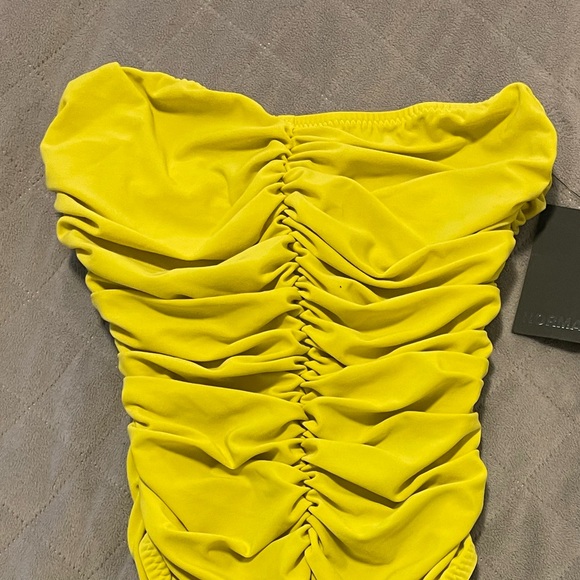 Norma Kamali Spring Green - Picture 5 of 5